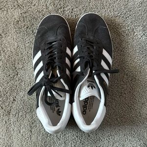 Adidas shoes. Worn once. Gazelle.
